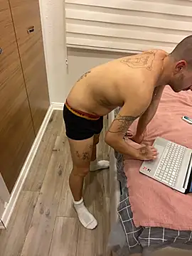 darkdecide online show from November 1, 2025, 5:48 pm