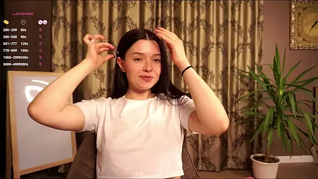 Snapshot of BlissHey chatting on April 29, 2026, 5:30 pm BlissHey online show from April 29, 2026, 5:30 pm