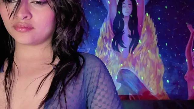 Candela    online show from September 9, 2025, 1:38 am