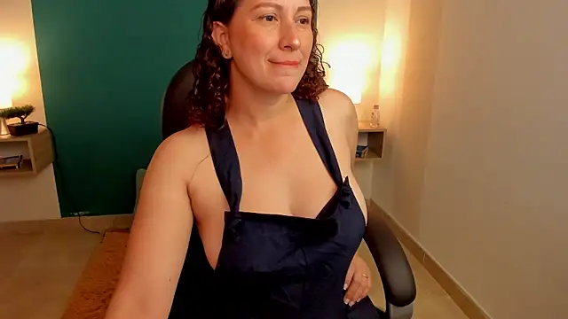 Mely Ellis online show from September 26, 2025, 5:50 pm