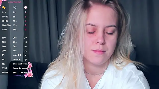 AngelAnty online show from November 21, 2025, 1:10 pm