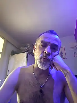 GabyCollado5 online show from September 10, 2025, 10:37 am