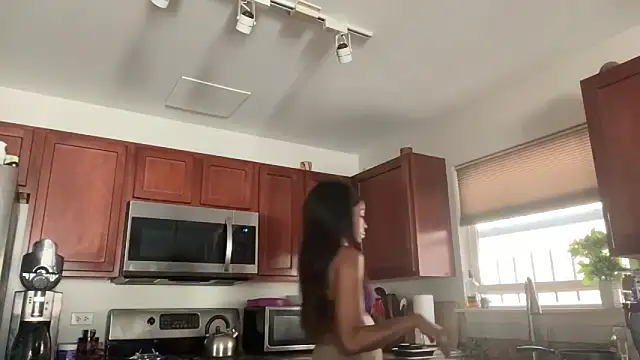 Peachyz69 online show from September 28, 2025, 7:19 pm