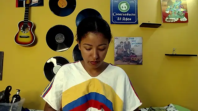 meisevil77 online show from February 26, 2026, 2:43 am