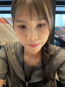 Snapshot of Adora188 chatting on June 3, 2026, 12:24 am Adora188 online show from June 3, 2026, 12:24 am