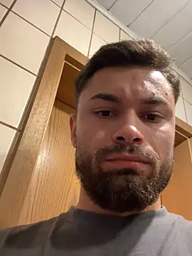 irimiea1729 online show from September 17, 2025, 6:20 pm