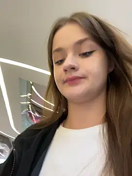Snapshot of KittyQueeny chatting on September 26, 2025, 2:10 pm KittyQueeny online show from September 26, 2025, 2:10 pm