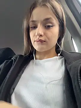 Snapshot of KittyQueeny chatting on October 13, 2025, 2:17 pm KittyQueeny online show from October 13, 2025, 2:17 pm