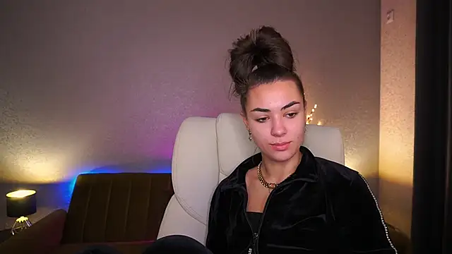 EricaSin online show from October 25, 2025, 5:59 am