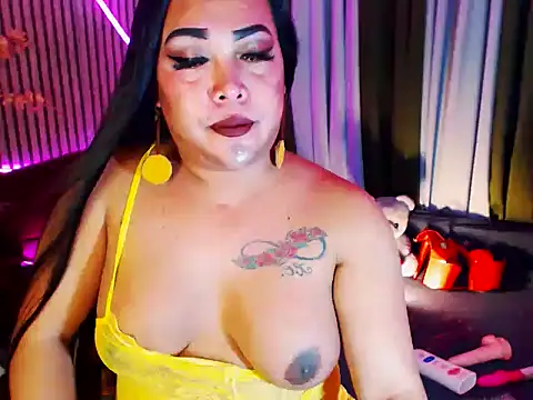 CumFactoryLuna online show from March 9, 2026, 1:09 am