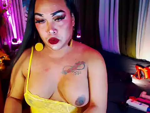 CumFactoryLuna online show from April 8, 2026, 10:26 am