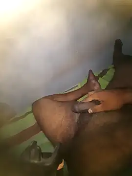 Snapshot of chamiyaaaa chatting on March 15, 2026, 12:11 pm chamiyaaaa online show from March 15, 2026, 12:11 pm