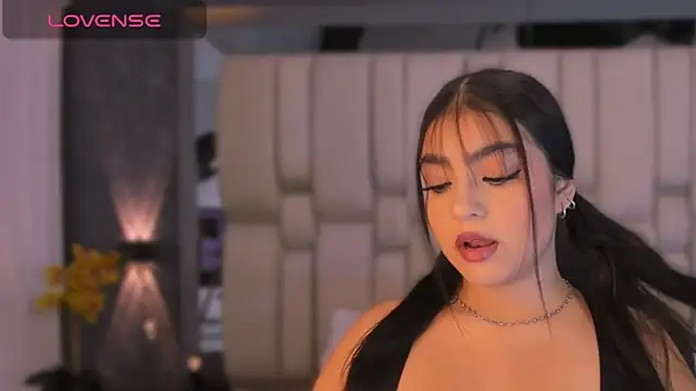 BelaCox  online show from September 26, 2025, 11:58 am