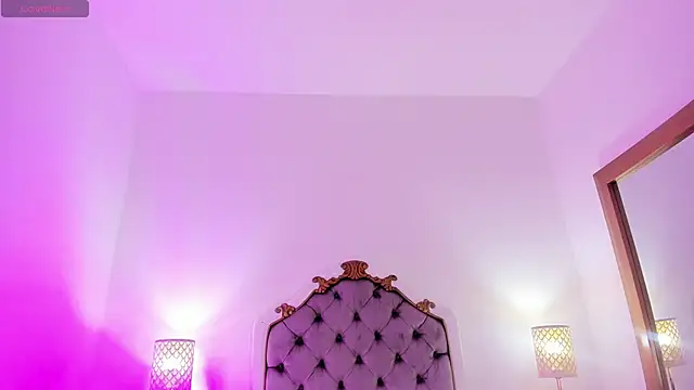 HarleyQueen666 online show from April 9, 2026, 11:15 am