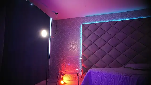 grayce blossoms 24 online show from October 8, 2025, 8:39 pm