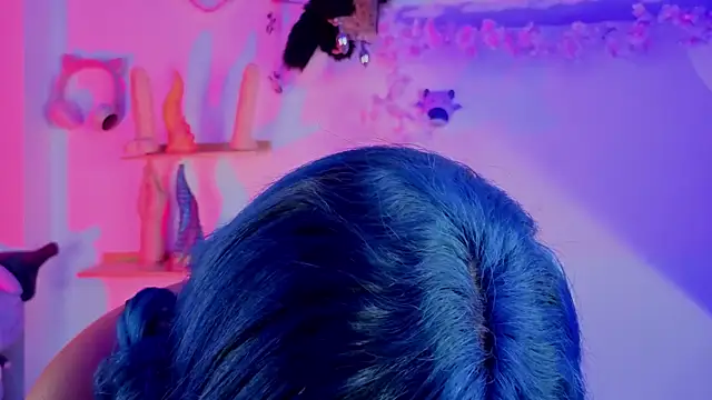 Snapshot of zoelight18 chatting on January 17, 2026, 7:39 pm zoelight18 online show from January 17, 2026, 7:39 pm