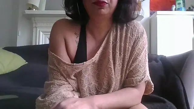 Tara-Kandy online show from May 30, 2026, 7:00 pm