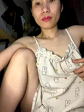 Snapshot of MinHiNi chatting on September 24, 2025, 12:58 am MinHiNi online show from September 24, 2025, 12:58 am