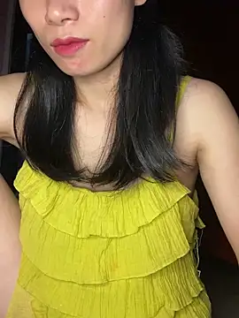 Snapshot of MinHiNi chatting on September 27, 2025, 7:35 am MinHiNi online show from September 27, 2025, 7:35 am