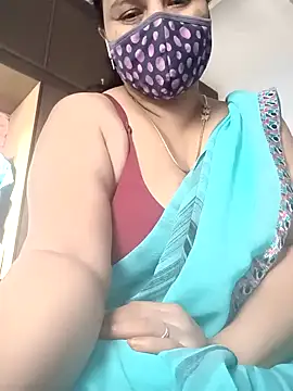 Tamil Sivani online show from November 18, 2025, 3:12 am