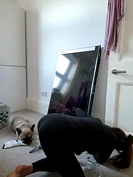 AlitaNova online show from November 21, 2025, 2:16 pm