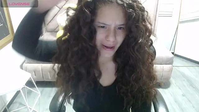 Velvet Moon V online show from January 9, 2026, 1:14 pm