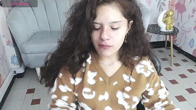 Velvet Moon V online show from March 14, 2026, 1:27 pm