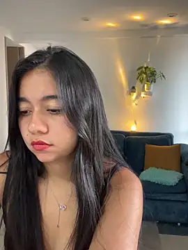 Lily June online show from September 30, 2025, 10:04 pm