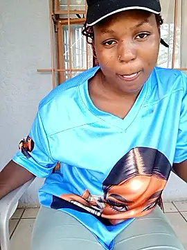 Snapshot of SweetHoney21_ chatting on January 6, 2026, 3:05 pm SweetHoney21 online show from January 6, 2026, 3:05 pm