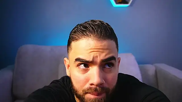 Paul Phoenix online show from January 17, 2026, 8:01 pm