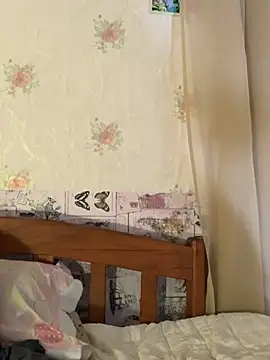 Kimberly-Ferarren online show from April 10, 2026, 10:58 pm