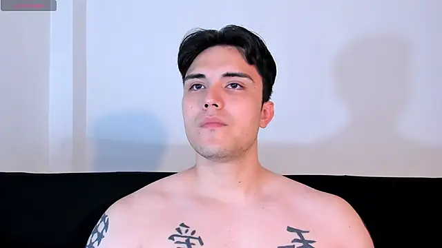 jasonxd9898 online show from October 9, 2025, 1:03 am