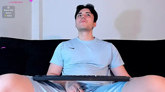 jasonxd9898 online show from November 6, 2025, 12:55 am