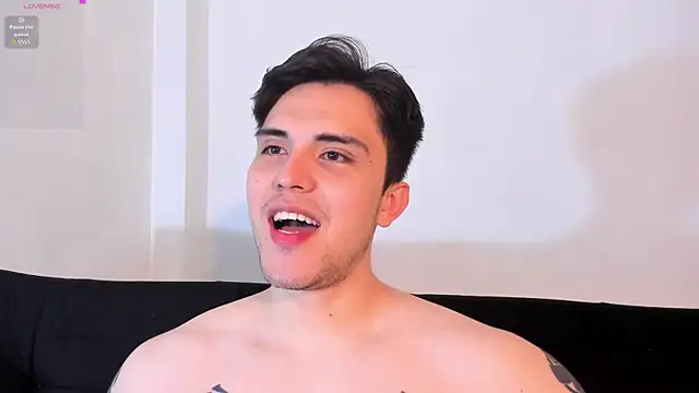 jasonxd9898 online show from January 11, 2026, 2:05 am