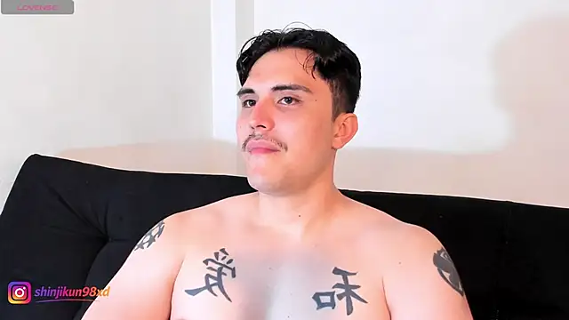 jasonxd9898 online show from March 20, 2026, 2:27 am