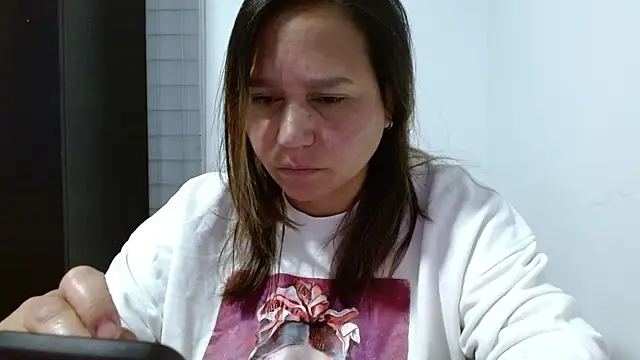 haashkyo online show from November 26, 2025, 2:29 pm