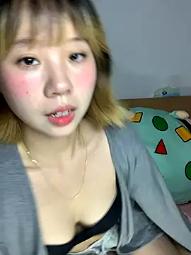 zhaomosheng125216 online show from October 13, 2025, 11:38 pm