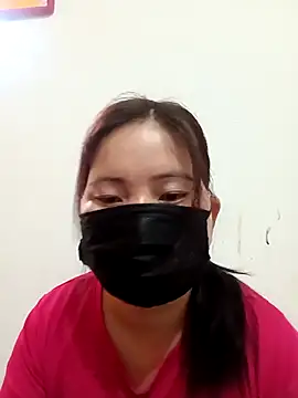 babyjunee12 online show from March 12, 2026, 4:07 am