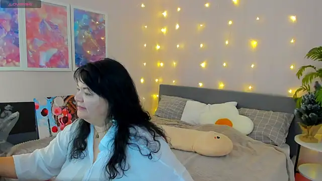 Snapshot of sandra_jackson chatting on January 13, 2026, 2:50 am sandra jackson online show from January 13, 2026, 2:50 am