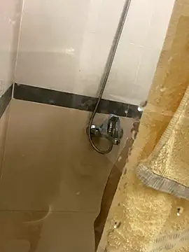 Snapshot of traidamtimgainung chatting on October 8, 2025, 12:36 pm traidamtimgainung online show from October 8, 2025, 12:36 pm