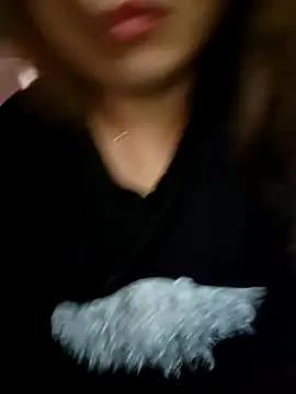 Snapshot of Akira_sera chatting on November 6, 2025, 11:37 pm Akira sera online show from November 6, 2025, 11:37 pm