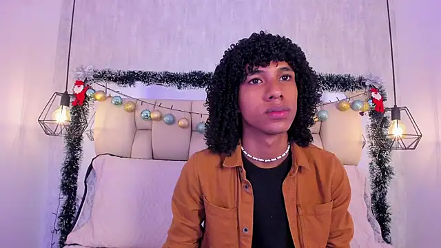 Johan gz  online show from December 16, 2025, 11:48 am