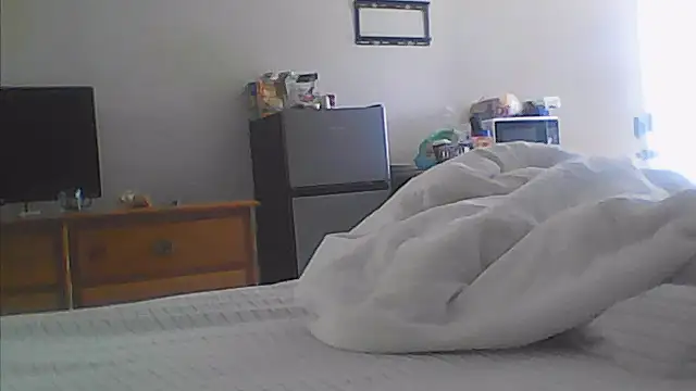 sarahkat86 online show from September 26, 2025, 2:21 pm