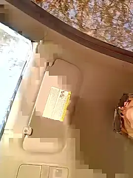 sarahkat86 online show from February 10, 2026, 2:54 pm