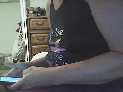 sarahkat86 online show from March 17, 2026, 12:04 am