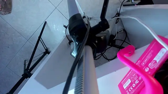 Jade rey  online show from September 26, 2025, 8:35 pm