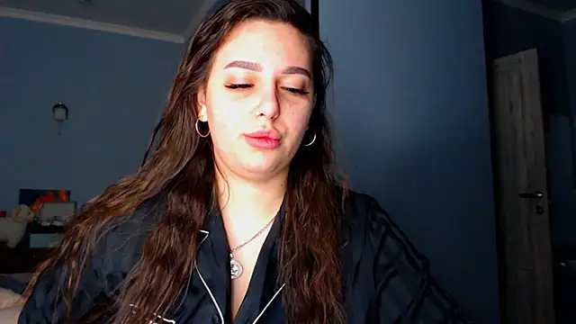 NikiWhite online show from October 16, 2025, 10:22 pm