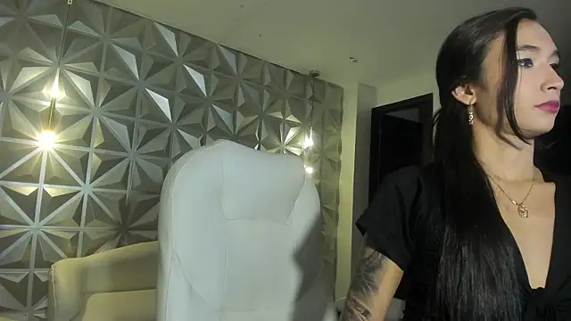 hellen tease online show from March 9, 2026, 12:42 pm