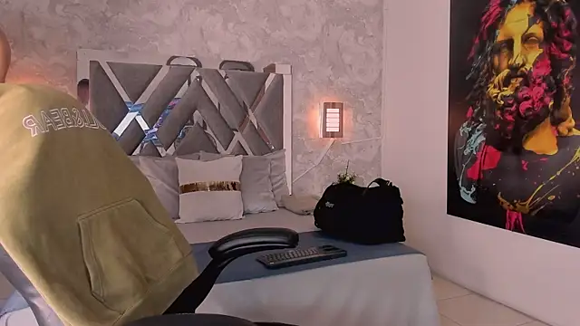 Snapshot of niklas_braun chatting on September 15, 2025, 8:20 pm niklas braun online show from September 15, 2025, 8:20 pm