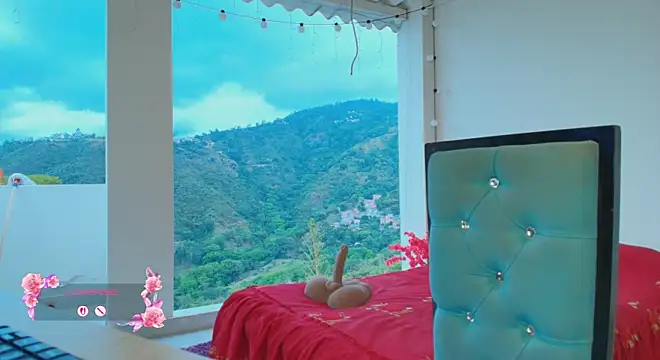 samanthahut1 online show from January 14, 2026, 10:03 pm